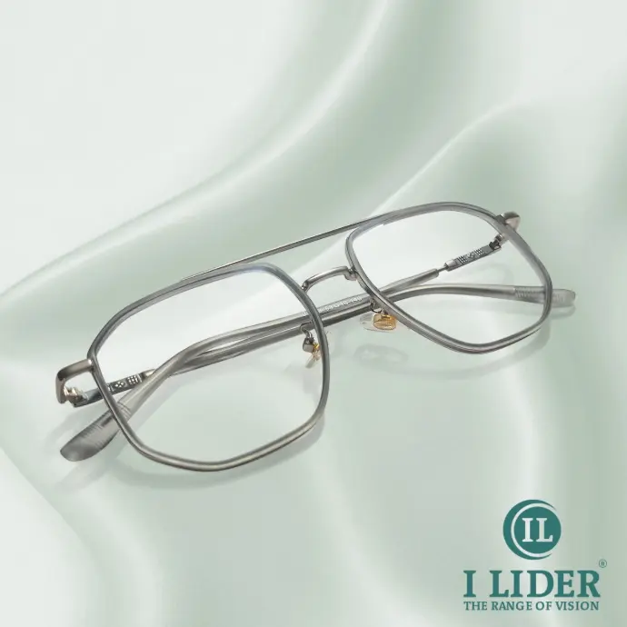 Stylish, durable, and comfortable chashme for clear vision and confident look.